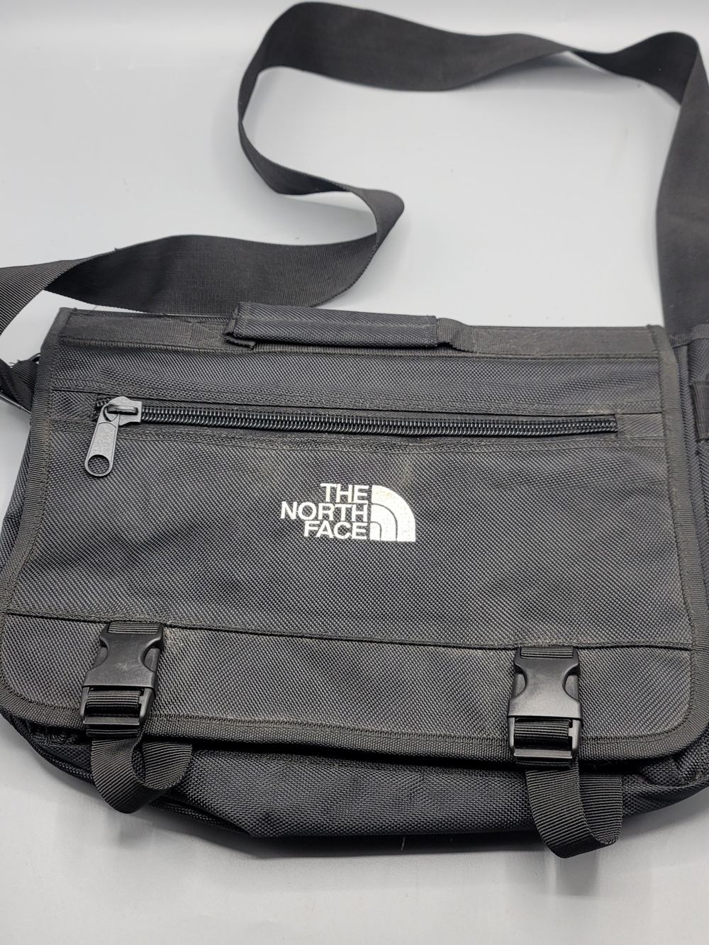 The North Face Laptop Black Messenger Bag Multi-Pockets Waist & Chest Strap